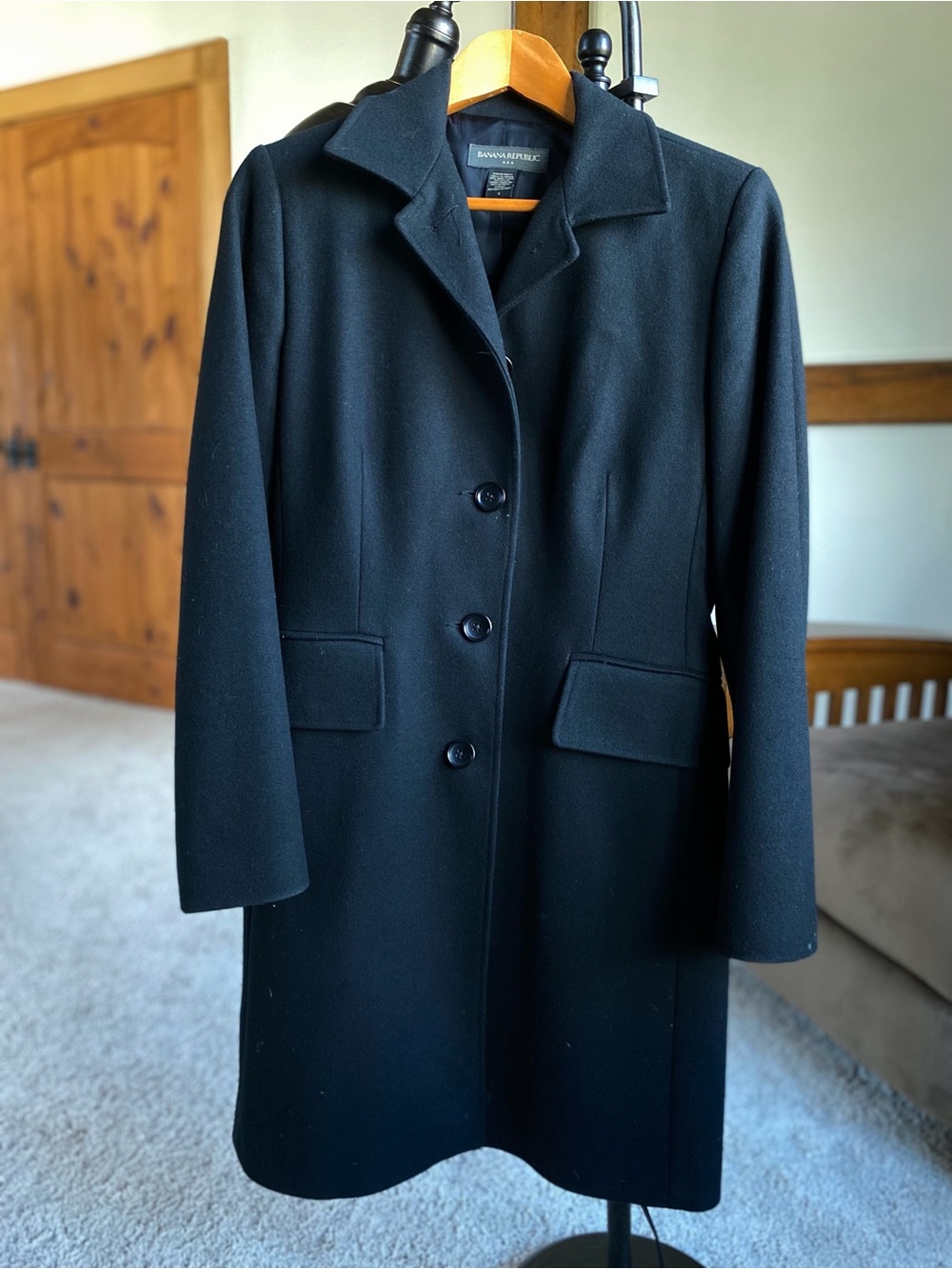 Banana Republic Women's 3/4 Length Black Wool Coat